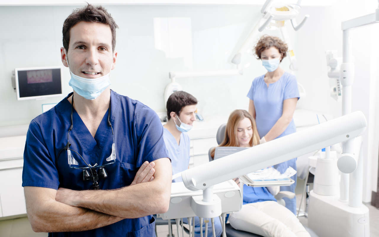 Dentists looking for new patients through online search