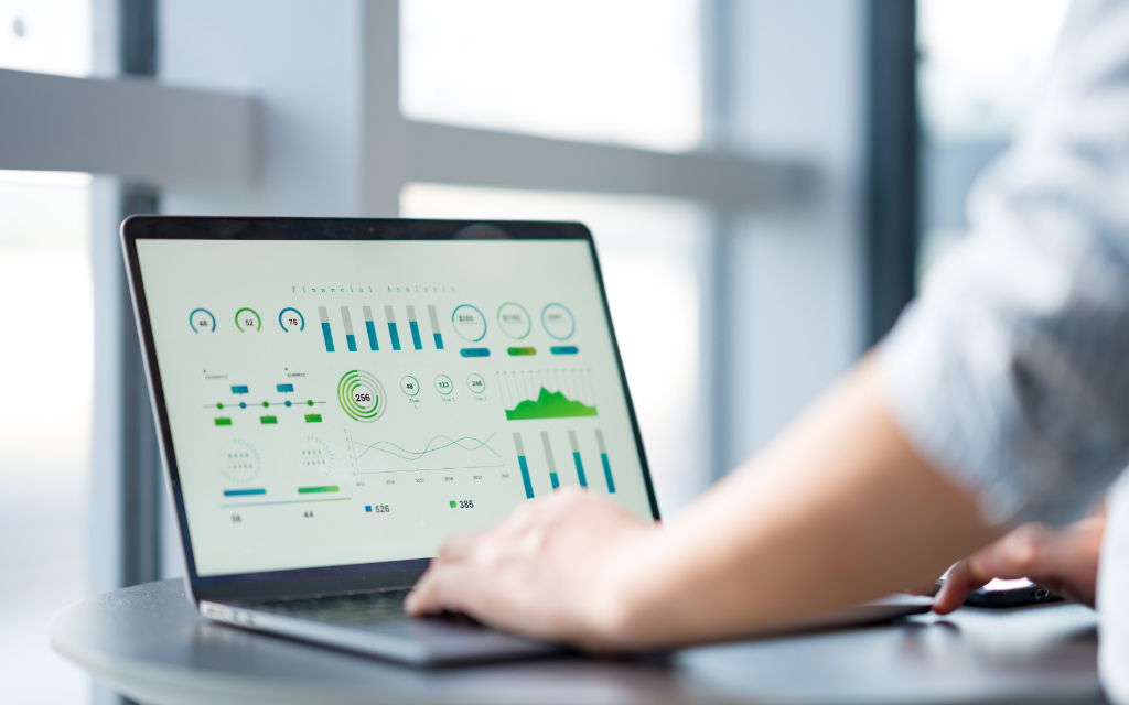 Analytics and tracking - GA4 and tracking setup - dashboard reporting