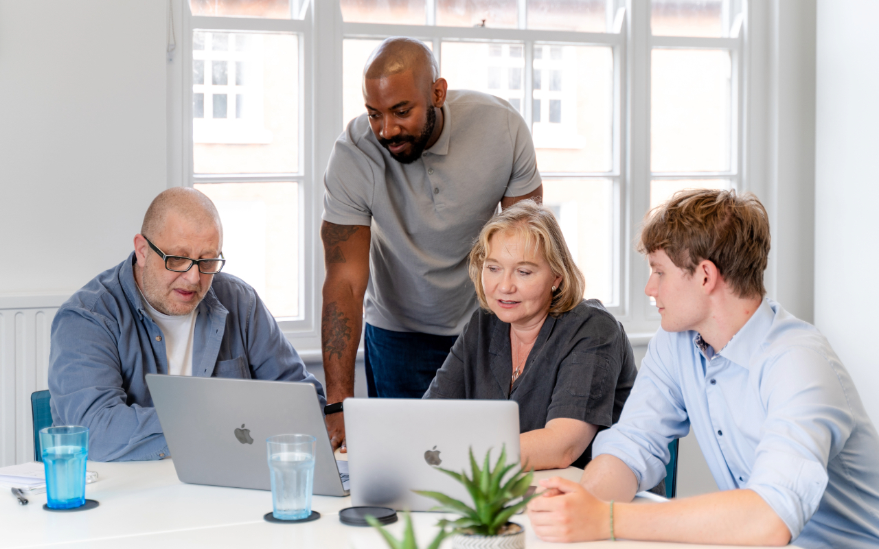 Discussing content marketing strategy